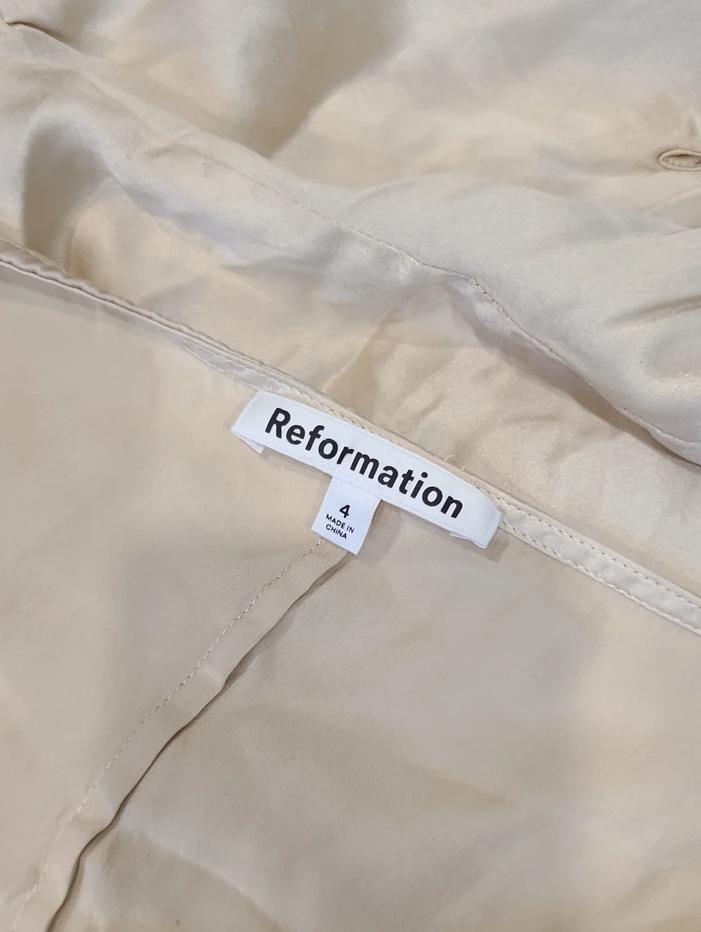 Reformation Mendez Silk Top Cream Short Sleeve Button Crop Blouse 4 Champagne